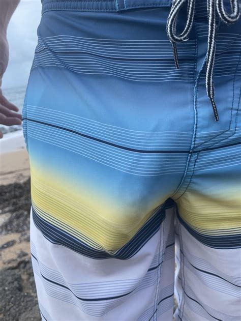 bulge at the beach|PublicBulges .